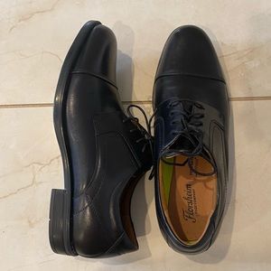 FLORSHEIM MIDTOWN CAP TOE OXFORD SZ 10.5